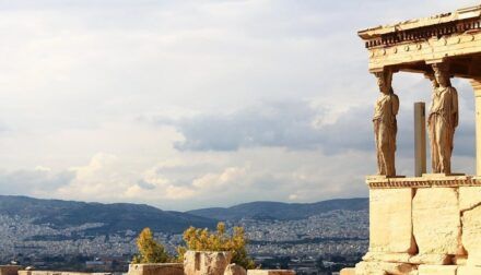 ¿Cómo evitar colas en la Acrópolis de Atenas? Consejos 2026 🎟️🏃‍♀️
