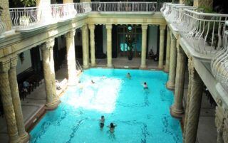 Entrada sin colas a los Baños Gellért de Budapest 2026