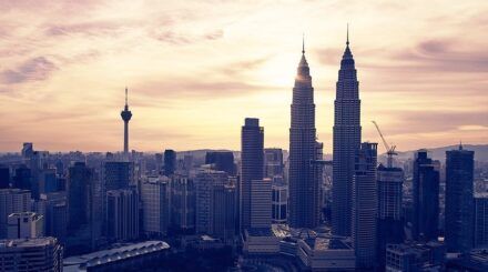 ¿Cómo evitar las colas en las Torres Petronas? Consejos 2026 🎟️