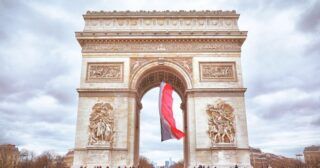 ¿Cómo evitar colas en el Arco de Triunfo de París? Consejos 2026