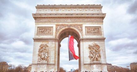 ¿Cómo evitar colas en el Arco de Triunfo de París? Consejos 2026