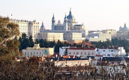 ¿Cómo evitar las colas en el Palacio Real de Madrid? Consejos 2026 🎟️