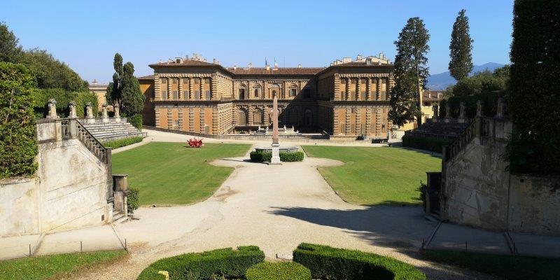 Salas y galerías del Palacio Pitti de Florencia